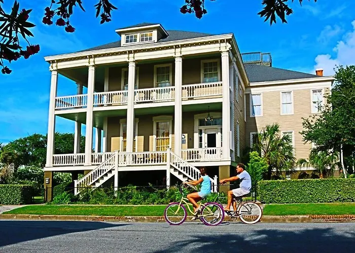 The Lasker Inn Galveston